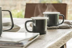 Sallys Emaille Tasse - groß
