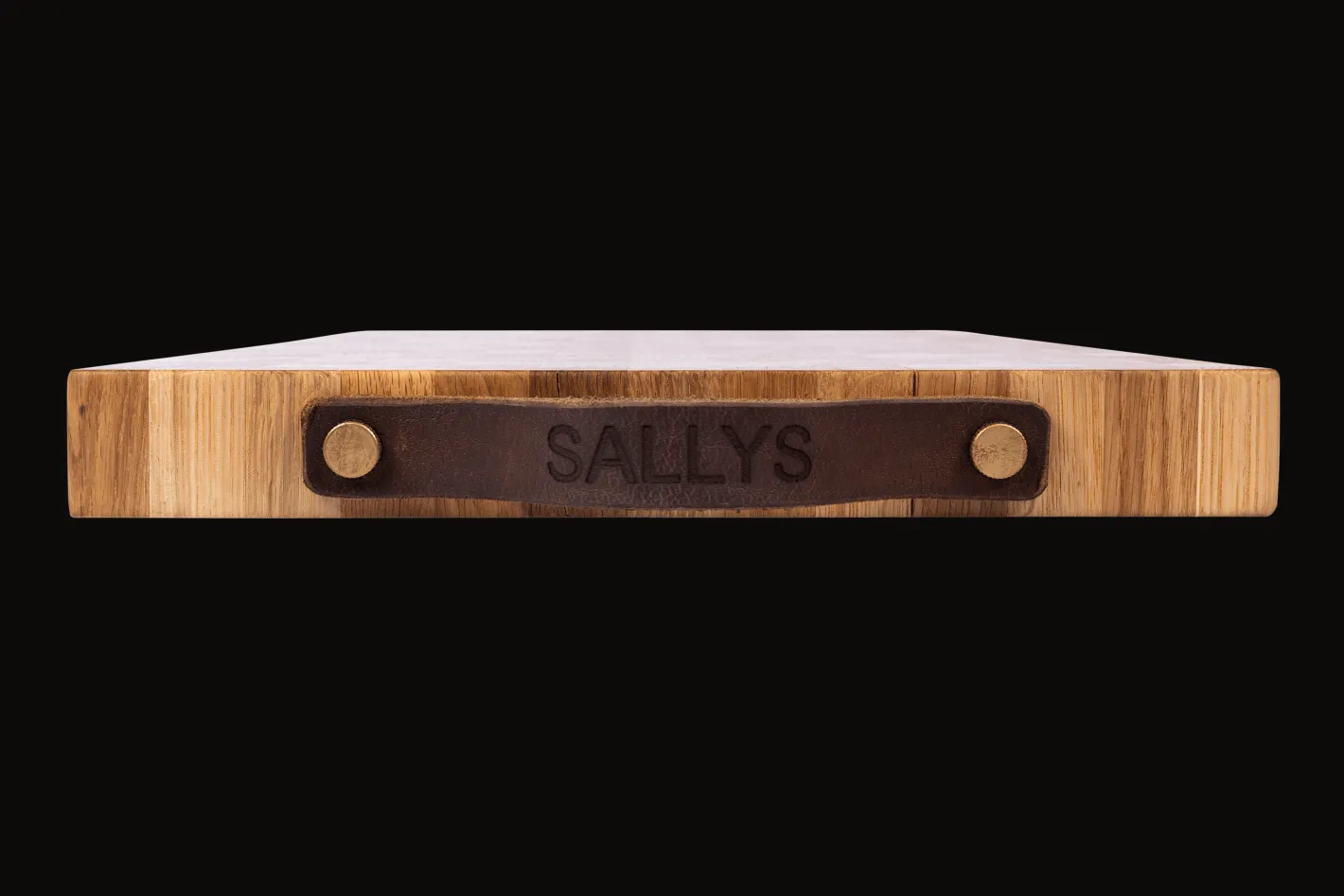 Sallys Hartblock Schneidebrett mit Büffelledergriff